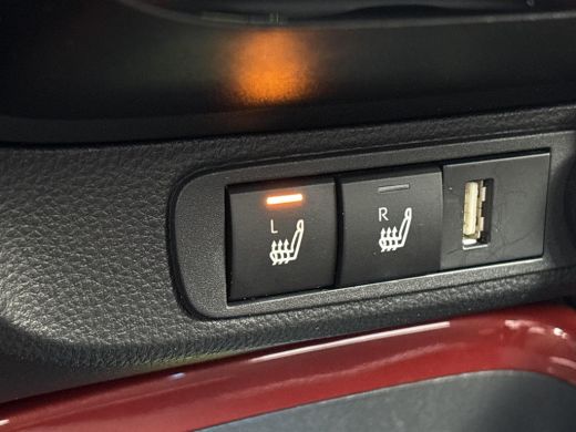 Toyota Aygo 1.0 VVT-i S-CVT first **KEYLESS/ STOELVERWARMING/ NAVIGATIE/ GARANTIE** ActivLease financial lease