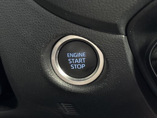 Toyota Aygo 1.0 VVT-i S-CVT first **KEYLESS/ STOELVERWARMING/ NAVIGATIE/ GARANTIE** ActivLease financial lease