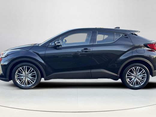 Toyota C-HR 1.8 Hybrid Executive | 06-10141018 Voor meer informatie ActivLease financial lease