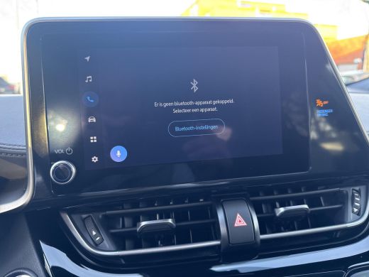 Toyota C-HR 1.8 Hybrid Executive | 06-10141018 Voor meer informatie ActivLease financial lease