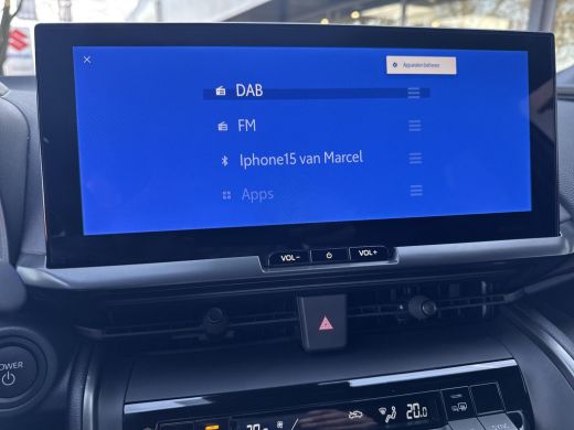 Toyota C-HR 2.0 Hybrid 200 First Edition | 06-10141018 Voor meer informatie ActivLease financial lease