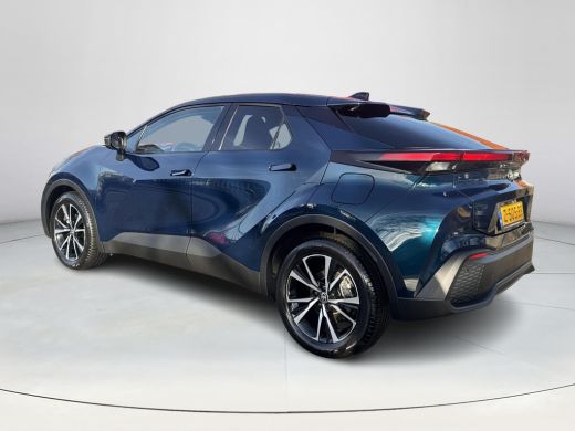 Toyota C-HR 2.0 Hybrid 200 First Edition | 06-10141018 Voor meer informatie ActivLease financial lease