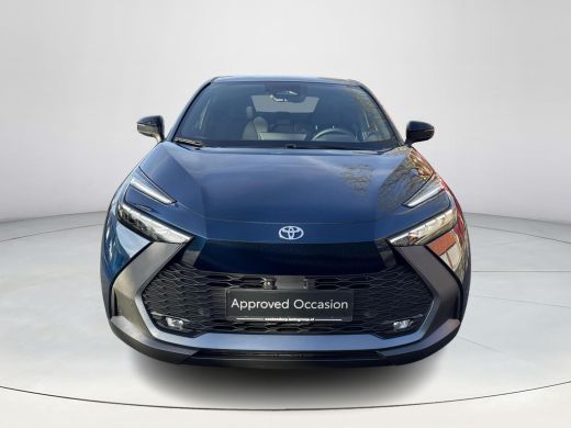 Toyota C-HR 2.0 Hybrid 200 First Edition | 06-10141018 Voor meer informatie ActivLease financial lease