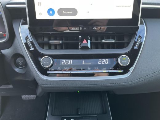 Toyota Corolla Cross Hybrid 140 Dynamic ActivLease financial lease