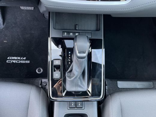 Toyota Corolla Cross Hybrid 140 Dynamic ActivLease financial lease