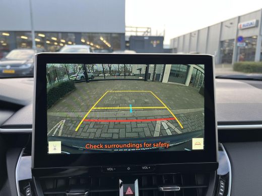 Toyota Corolla Cross Hybrid 140 Dynamic ActivLease financial lease