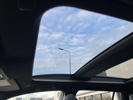 Toyota Corolla Cross Hybrid 140 Dynamic ActivLease financial lease