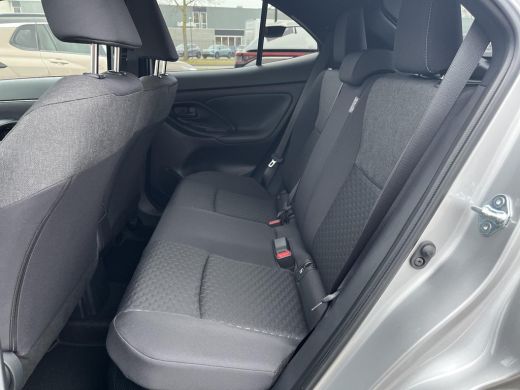 Toyota Yaris Cross 1.5 Hybrid 115 Dynamic | Uit voorraad leverbaar | &euro; 2.000 extra inruilwaarde | ActivLease financial lease