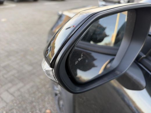 Toyota Yaris Cross 1.5 Hybrid 115 Dynamic Comfort Pack ActivLease financial lease