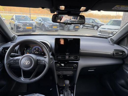 Toyota Yaris Cross 1.5 Hybrid 115 Dynamic Comfort Pack ActivLease financial lease