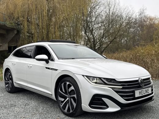 Volkswagen Arteon eHYBRID 218PK DSG R-LINE BUSINESS+ TREKHAAK/360CAMERA/PANORAMADAK ActivLease financial lease