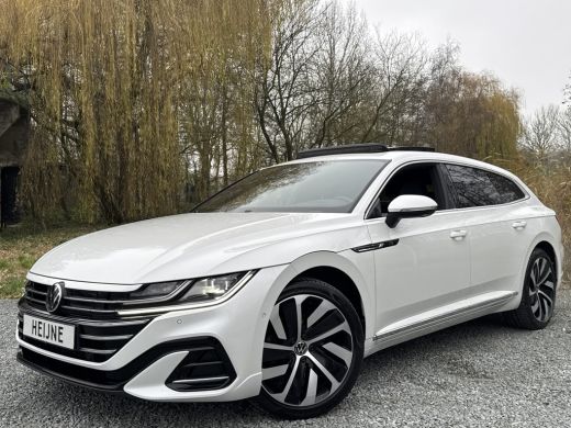 Volkswagen Arteon eHYBRID 218PK DSG R-LINE BUSINESS+ TREKHAAK/360CAMERA/PANORAMADAK ActivLease financial lease