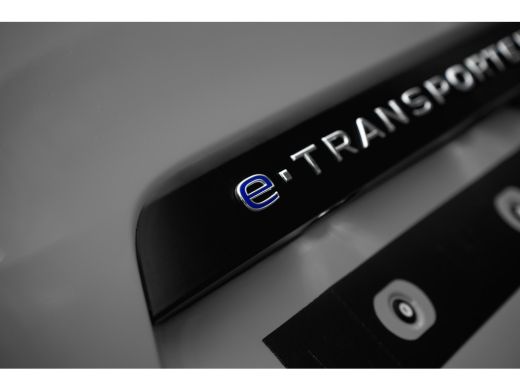 Volkswagen e-Transporter Bestelwagen L2 64kWh | Achterdeuren | Digital Dashboard (Instrumentendisplay Digital) | Electric ... ActivLease financial lease