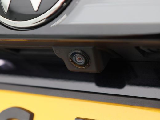 Volkswagen T-Cross 1.0 TSi 115 Pk Automaat Life Edition | Virtual Cockpit | Adaptive Cruise | Camera | LED | Stoelve... ActivLease financial lease