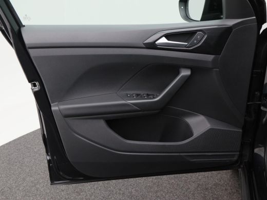 Volkswagen T-Cross 1.0 TSi 115 Pk Automaat Life Edition | Virtual Cockpit | Adaptive Cruise | Camera | LED | Stoelve... ActivLease financial lease