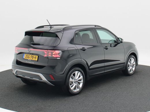 Volkswagen T-Cross 1.0 TSi 115 Pk Automaat Life Edition | Virtual Cockpit | Adaptive Cruise | Camera | LED | Stoelve... ActivLease financial lease