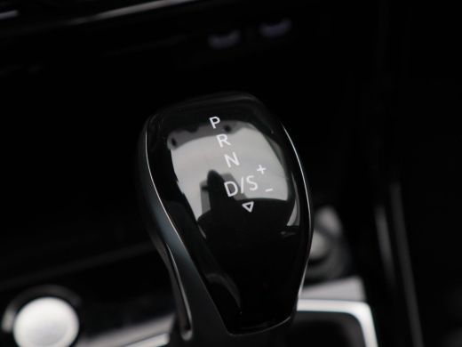 Volkswagen T-Cross 1.0 TSi 115 Pk Automaat Life Edition | Virtual Cockpit | Adaptive Cruise | Camera | LED | Stoelve... ActivLease financial lease