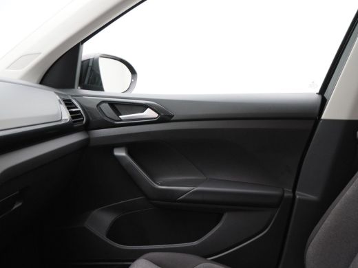 Volkswagen T-Cross 1.0 TSi 115 Pk Automaat Life Edition | Virtual Cockpit | Adaptive Cruise | Camera | LED | Stoelve... ActivLease financial lease