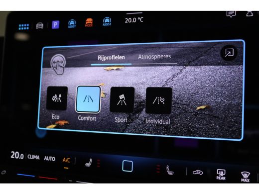 Volkswagen Tiguan 1.5 eTSI Life Edition | Adapt. Cruise | IQ Light | Trekhaak | Stoel+Stuurverwarming | Keyless | E... ActivLease financial lease