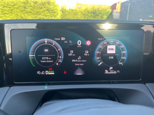 Volkswagen Tiguan R-Line Edition - eHybrid | 'App-Connect' draadloze smartphone integratie | Automatische afstandsr... ActivLease financial lease