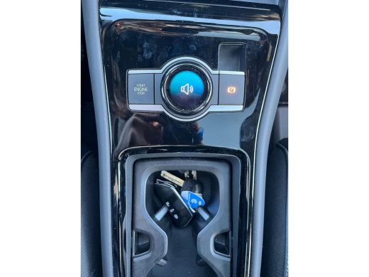 Volkswagen Tiguan R-Line Edition - eHybrid | 'App-Connect' draadloze smartphone integratie | Automatische afstandsr... ActivLease financial lease