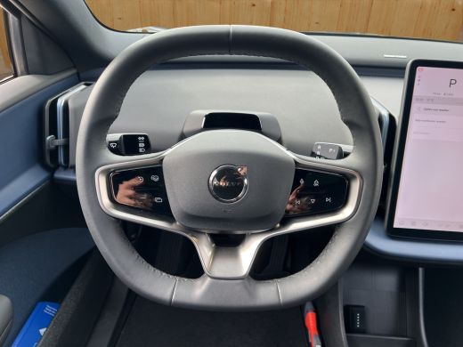 Volvo  EX30 Single Motor Extended Range Plus 69 kWh ActivLease financial lease