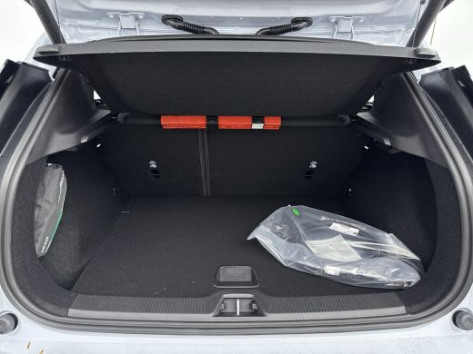 Volvo  EX30 Single Motor Plus Europa 51 kWh | Stoel + Stuurverwarming | 18 inch LM Velgen | PDC + camera | Wa... ActivLease financial lease