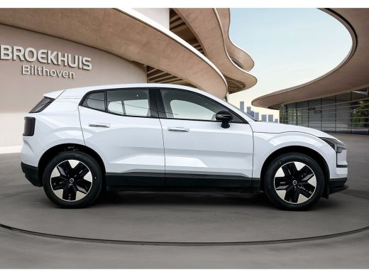 Volvo  EX30 Single Motor Plus Europa 51 kWh | Stoel + Stuurverwarming | 18 inch LM Velgen | PDC + camera | Wa... ActivLease financial lease