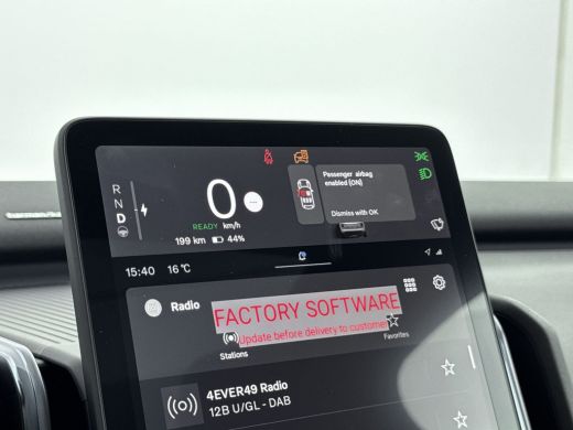 Volvo  EX30 Twin Performance Ultra Europa Sport | Stoel + Stuurverwarming | 20 inch LM Velgen | PDC V+A en 36... ActivLease financial lease