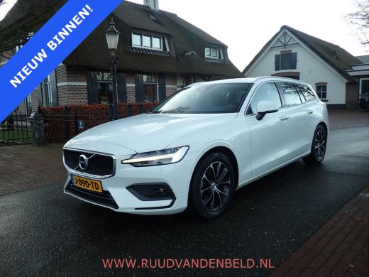 Volvo  V60 2.0 B3 ACC / SPORTLEER / TREKHAAK / PILOT-ASSIST / CAMERA / CARPLAY
