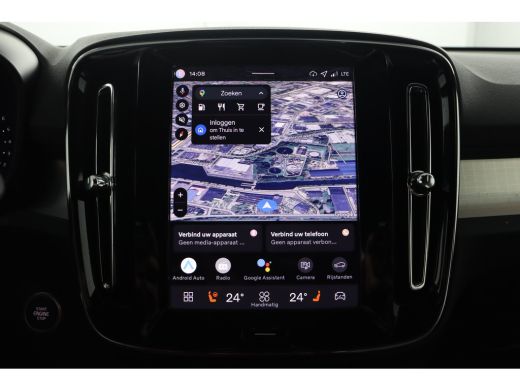 Volvo  XC40 2.0 B4 Plus Dark Trekhaak | BLIS | Camera | Harman Kardon | Adaptive Cruise ActivLease financial lease