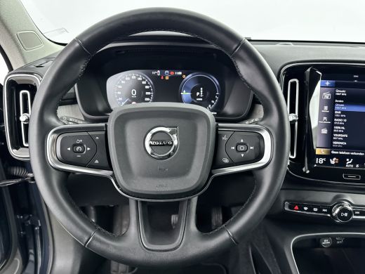Volvo  XC40 T4 Recharge Inscription | 19" | Leder | Trekhaak | Parkeercamera | Adaptieve Cruise | Getint glas... ActivLease financial lease