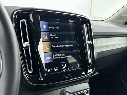 Volvo  XC40 T4 Recharge Inscription | 19" | Leder | Trekhaak | Parkeercamera | Adaptieve Cruise | Getint glas... ActivLease financial lease