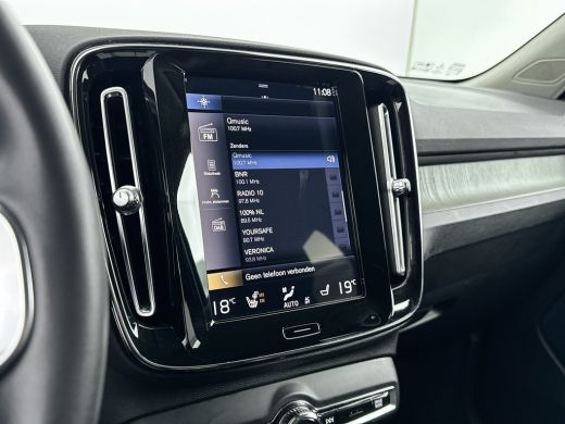 Volvo  XC40 T4 Recharge Inscription | 19" | Leder | Trekhaak | Parkeercamera | Adaptieve Cruise | Getint glas... ActivLease financial lease