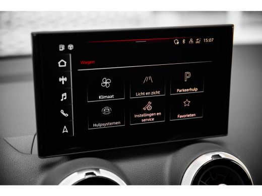 Audi Q2 S edition | Audi smartphone interface | Audi virtual cockpit | Cruise control (incl. speedlimiter) ActivLease financial lease