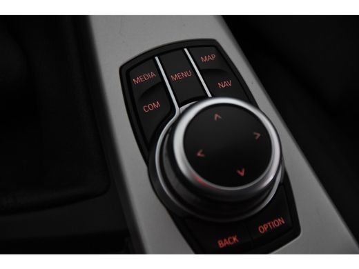 BMW 3 Serie 318i Touring *1ste Eigenaar*Leer*Navigatie*Stoelverwarming* ActivLease financial lease