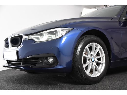 BMW 3 Serie 318i Touring *1ste Eigenaar*Leer*Navigatie*Stoelverwarming* ActivLease financial lease