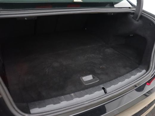 BMW 3 Serie 320e Business Edition Plus | Leder | Stoelverwarming | Live Cockpit | Carplay | Navigatie | Full ... ActivLease financial lease