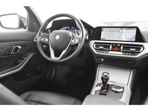 BMW 3 Serie 330e *1ste Eigenaar*Leer*Navigatie*Parkassist*Keyless* ActivLease financial lease