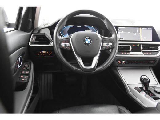 BMW 3 Serie 330e Touring *1ste Eigenaar*Leer*Navigatie* ActivLease financial lease