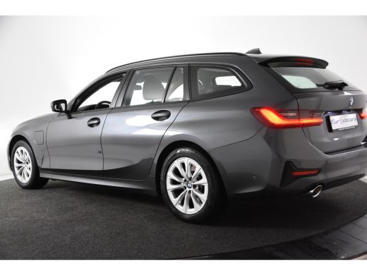 BMW 3 Serie 330e Touring *1ste Eigenaar*Leer*Navigatie* ActivLease financial lease