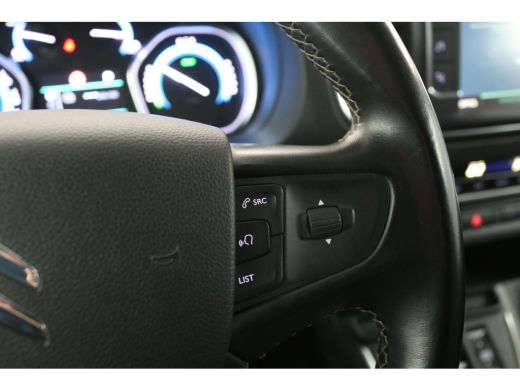 Citroën &euml;-Jumpy L3H1 75kWh | SOH 93% | Snelladen | Airco | Cruise | Camera | 3-Zits | Carplay | Navi | Stoelverw... ActivLease financial lease