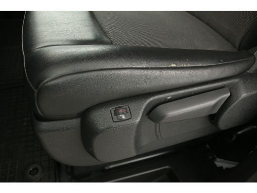 Citroën &euml;-Jumpy L3H1 75kWh | SOH 93% | Snelladen | Airco | Cruise | Camera | 3-Zits | Carplay | Navi | Stoelverw... ActivLease financial lease