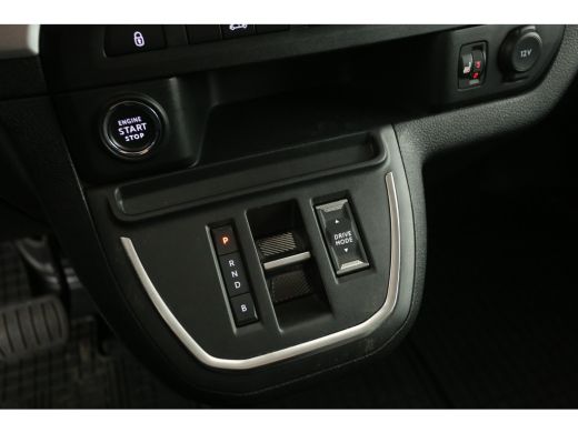 Citroën &euml;-Jumpy L3H1 75kWh | SOH 93% | Snelladen | Airco | Cruise | Camera | 3-Zits | Carplay | Navi | Stoelverw... ActivLease financial lease