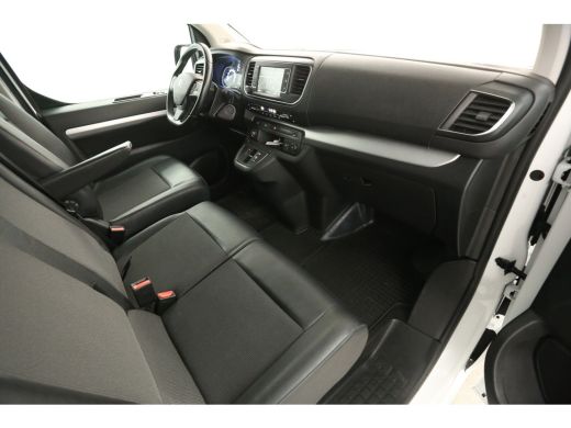 Citroën &euml;-Jumpy L3H1 75kWh | SOH 93% | Snelladen | Airco | Cruise | Camera | 3-Zits | Carplay | Navi | Stoelverw... ActivLease financial lease