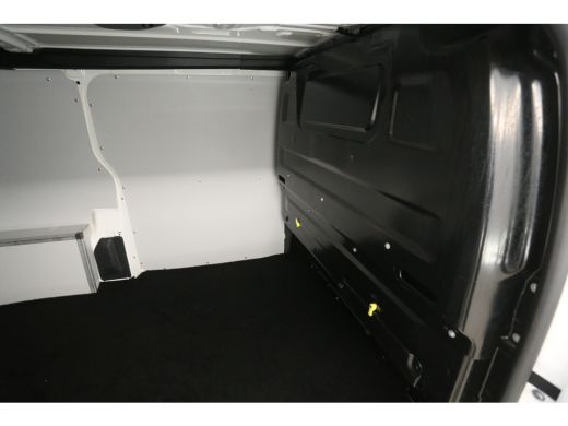 Citroën &euml;-Jumpy L3H1 75kWh | SOH 93% | Snelladen | Airco | Cruise | Camera | 3-Zits | Carplay | Navi | Stoelverw... ActivLease financial lease