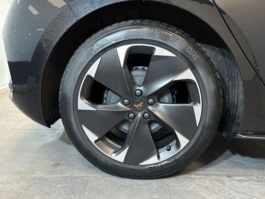 CUPRA Born Essential Limited 63 kWh 204pk Cruise control adaptief | Sfeerverlichting | Parkeersensoren voor ... ActivLease financial lease