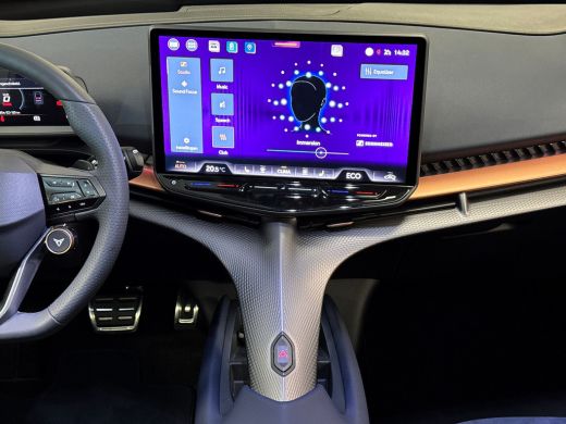 CUPRA Tavascan Adrenaline 82 kWh 286pk Head-up display | Lichtmetalen velgen 21" | Panoramadak ActivLease financial lease