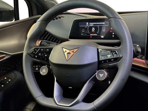 CUPRA Tavascan Adrenaline 82 kWh 286pk Head-up display | Lichtmetalen velgen 21" | Panoramadak ActivLease financial lease