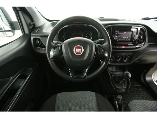 Fiat Dobl&ograve; 1.6 MJ | 105PK | Euro6 | 3-Zits | Airco | Cruise | Trekhaak | Navi | Elektrpakket ActivLease financial lease